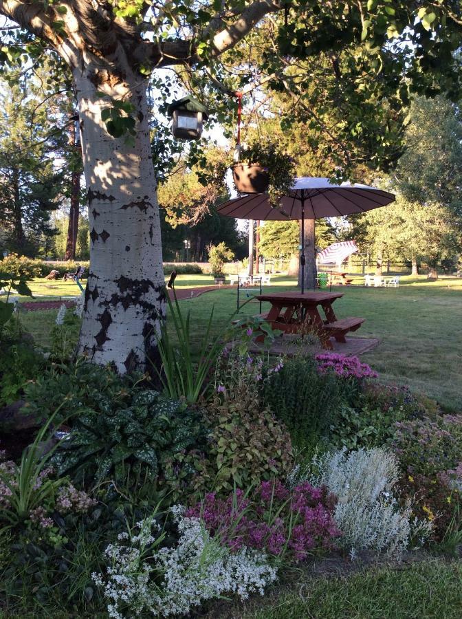 Aspen Inn Fort Klamath 外观 照片