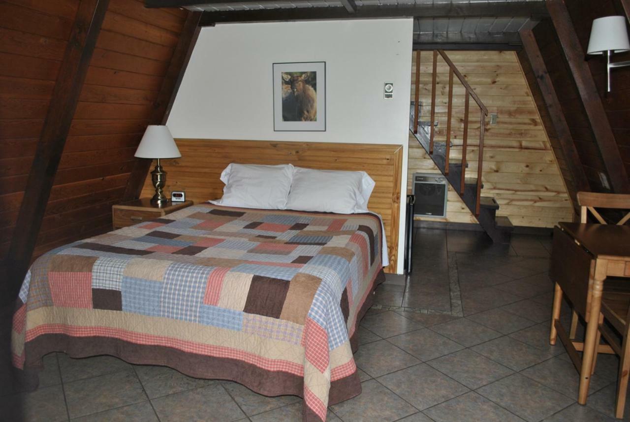 Aspen Inn Fort Klamath 外观 照片