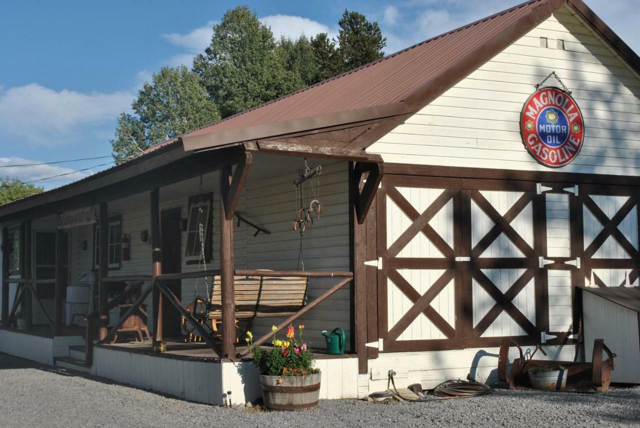 Aspen Inn Fort Klamath 外观 照片