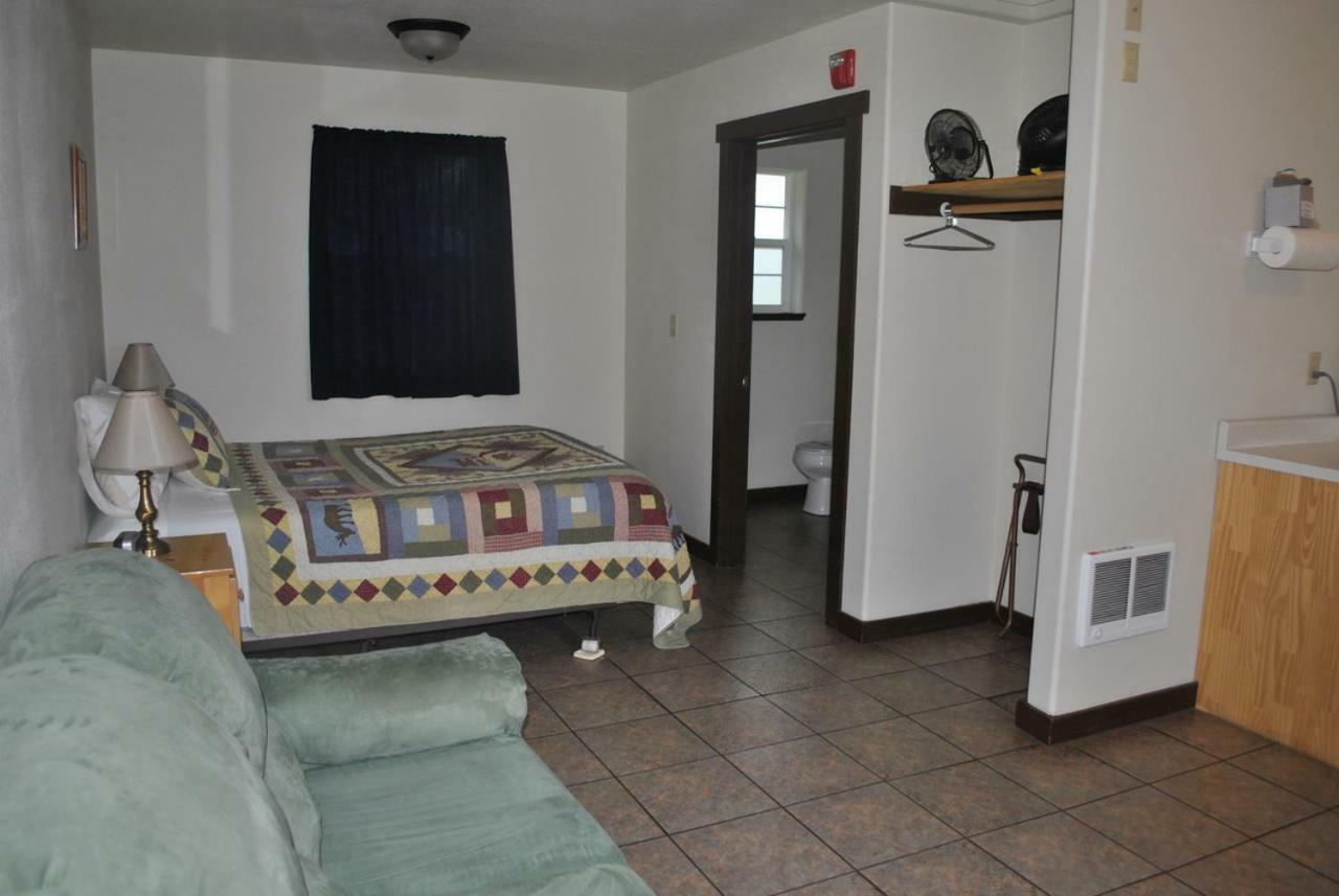 Aspen Inn Fort Klamath 外观 照片