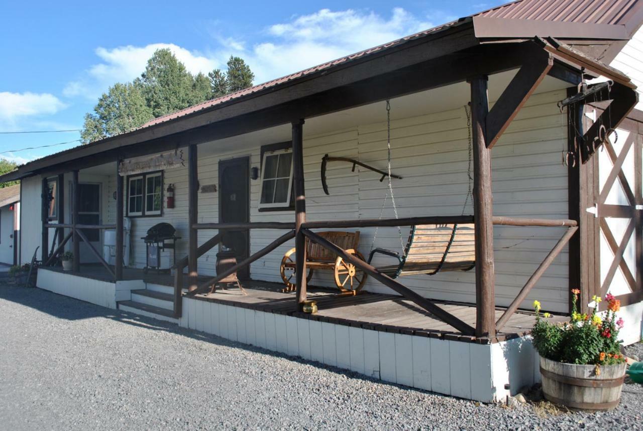 Aspen Inn Fort Klamath 外观 照片