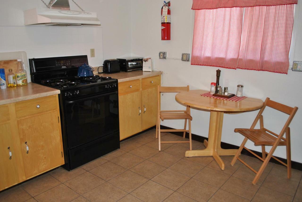Aspen Inn Fort Klamath 外观 照片